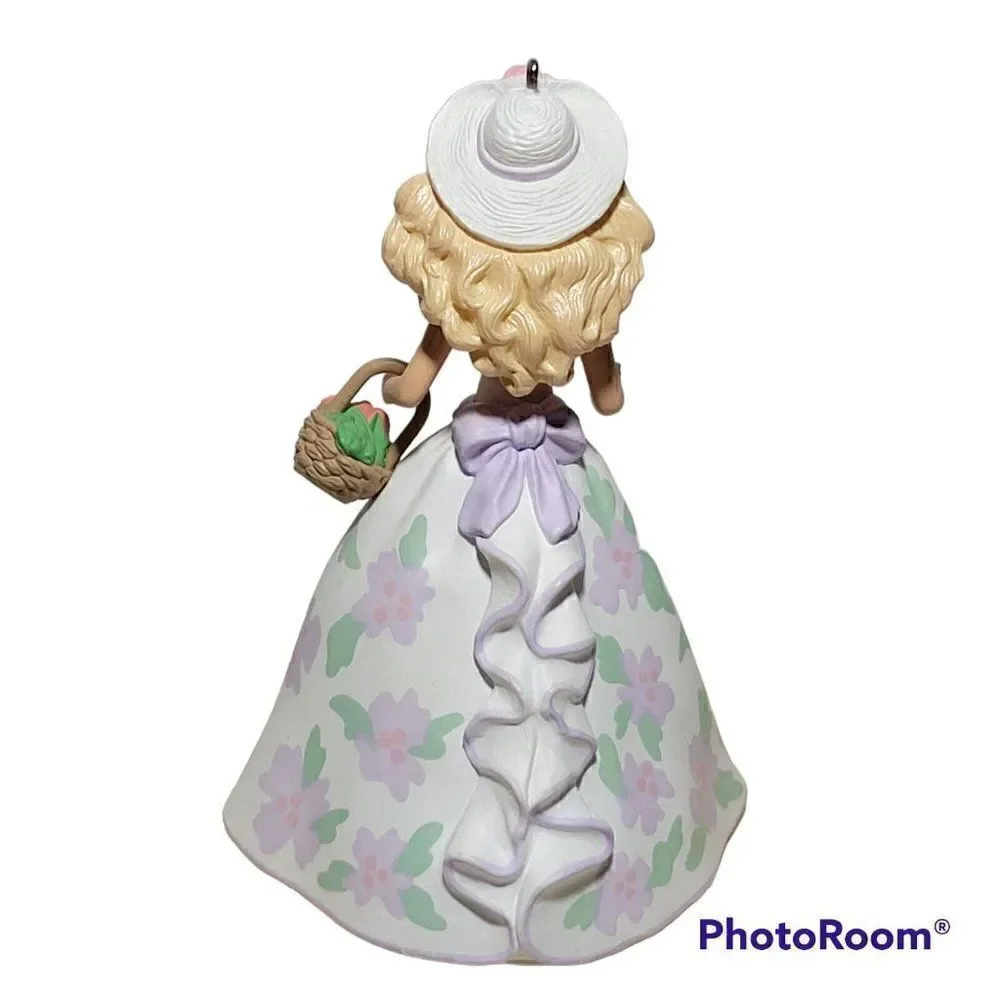 Hallmark Keepsake Ornament Springtime Barbie 1995 Easter Collection Christmas‎